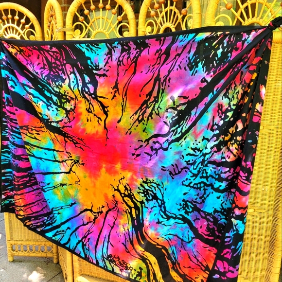 Bedspread/Wallhanging - Picture 2 of 3